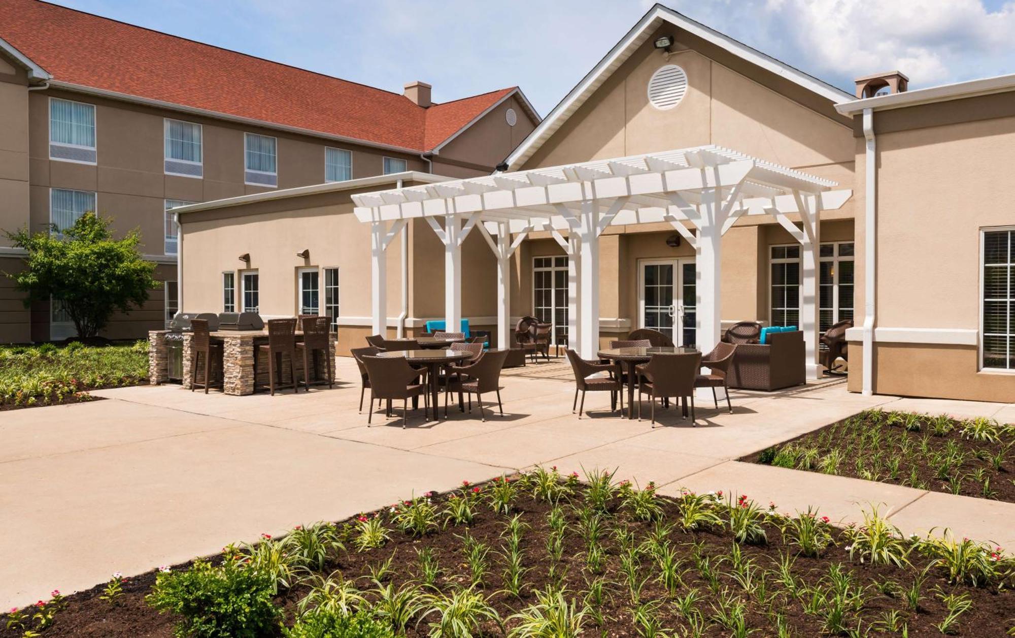 Larkspur Landing Extended Stay Suites St Louis Riverport Maryland Heights Exterior photo